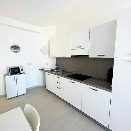 Affittimoderni - Mada32 דירה *